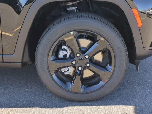 new 2025 Jeep Grand Cherokee L car, priced at $51,170