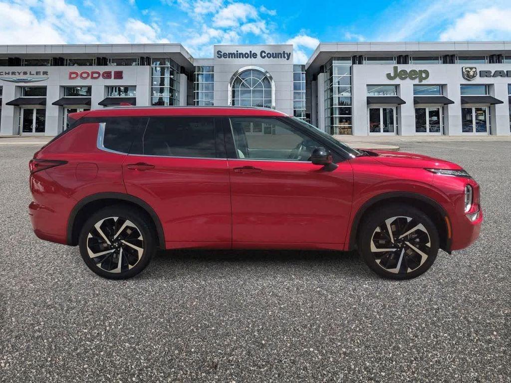 used 2024 Mitsubishi Outlander car, priced at $28,687