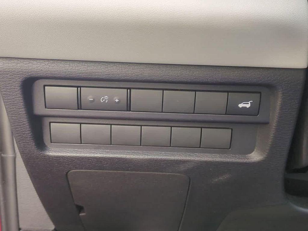 used 2024 Mitsubishi Outlander car, priced at $28,687