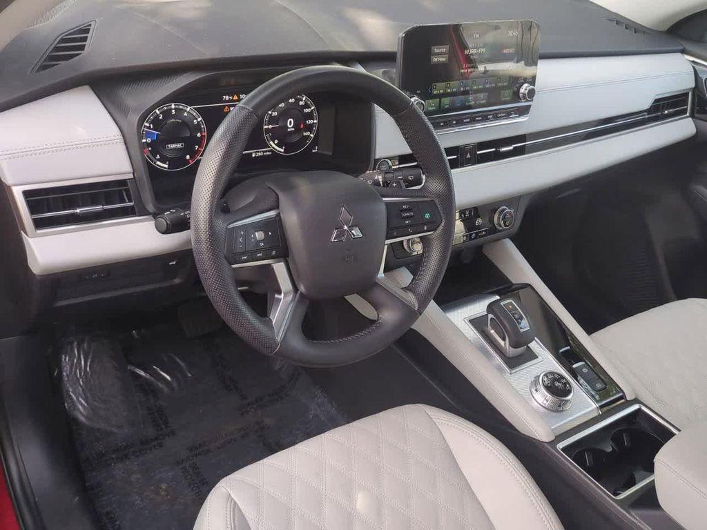 used 2024 Mitsubishi Outlander car, priced at $28,687