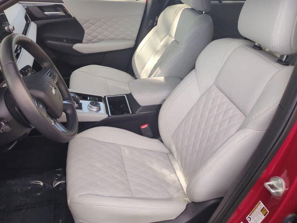 used 2024 Mitsubishi Outlander car, priced at $28,687