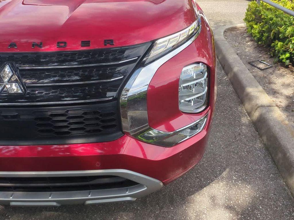 used 2024 Mitsubishi Outlander car, priced at $28,687