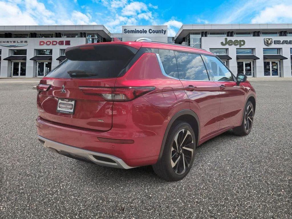 used 2024 Mitsubishi Outlander car, priced at $28,687