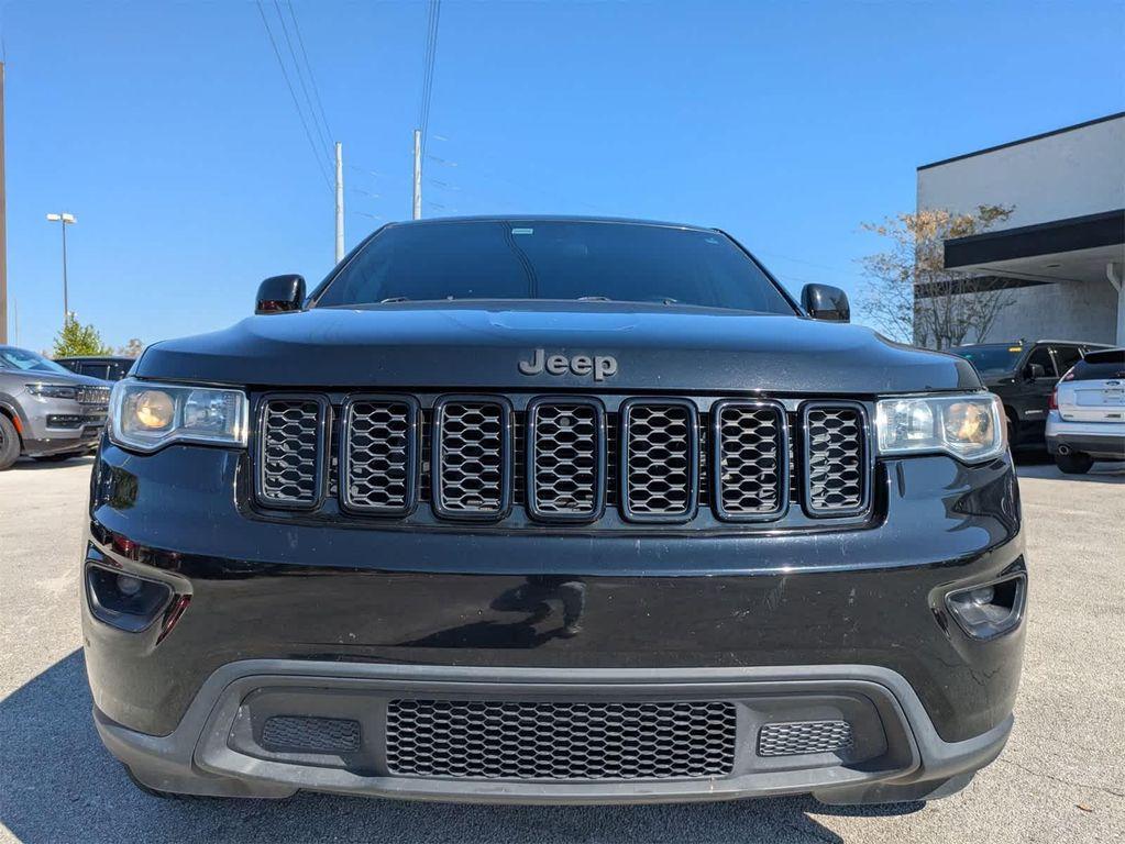 used 2018 Jeep Grand Cherokee car, priced at $12,995