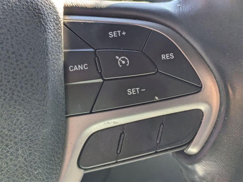 used 2018 Jeep Grand Cherokee car, priced at $12,995