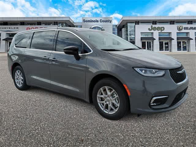 new 2024 Chrysler Pacifica car, priced at $45,190