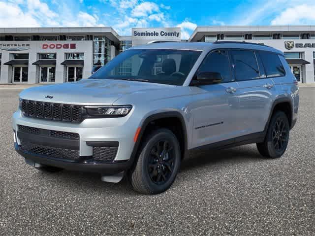 new 2024 Jeep Grand Cherokee L car, priced at $48,025