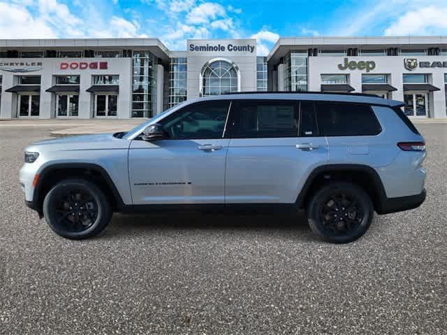 new 2024 Jeep Grand Cherokee L car, priced at $48,025