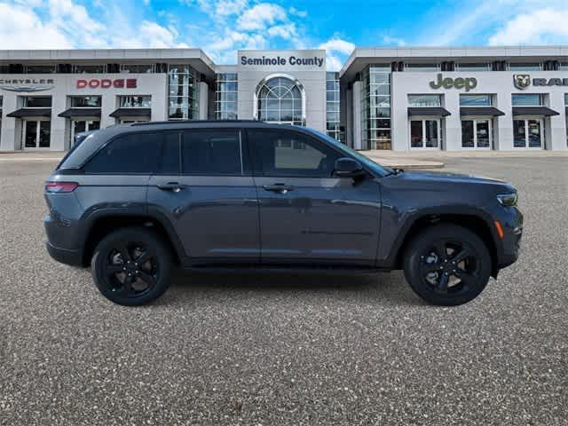 new 2025 Jeep Grand Cherokee car, priced at $49,900