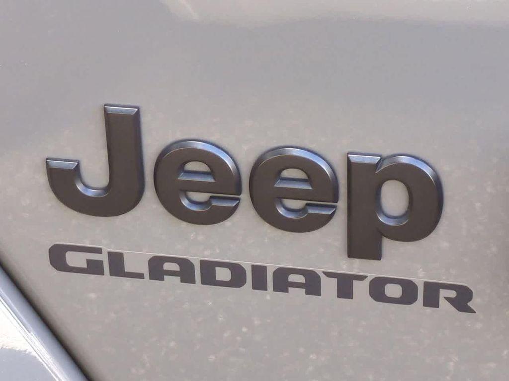 used 2022 Jeep Gladiator car, priced at $33,787