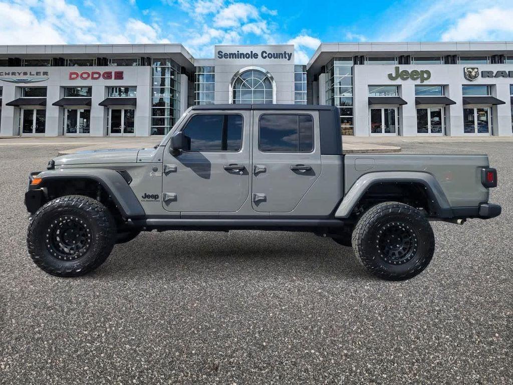 used 2022 Jeep Gladiator car, priced at $33,787