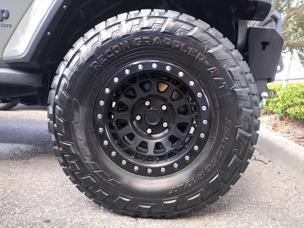 used 2022 Jeep Gladiator car, priced at $33,787