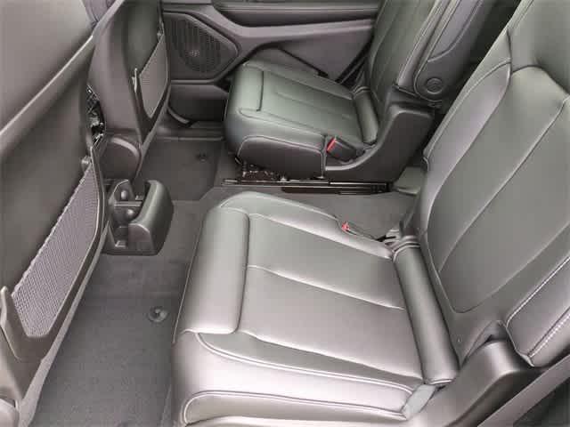 new 2025 Jeep Grand Cherokee L car, priced at $44,250
