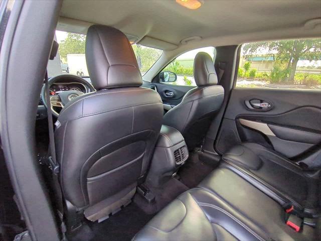 used 2018 Jeep Cherokee car, priced at $9,787