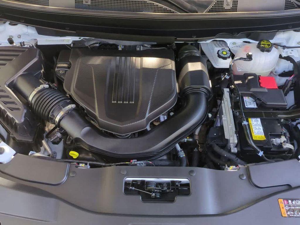 used 2025 GMC Acadia car, priced at $34,995