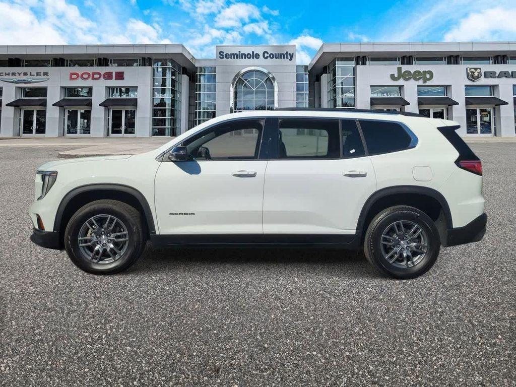 used 2025 GMC Acadia car, priced at $34,995