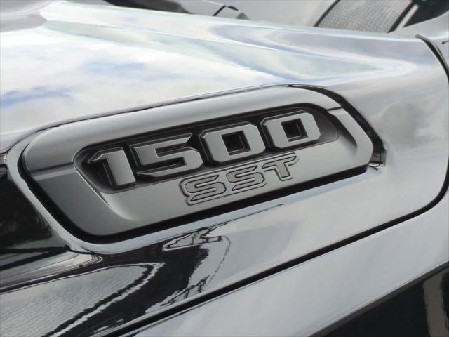 new 2025 Ram 1500 car, priced at $44,900