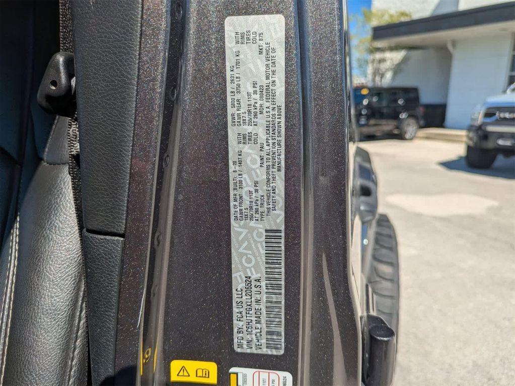 used 2020 Jeep Gladiator car, priced at $30,787