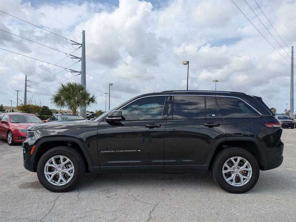 used 2023 Jeep Grand Cherokee car, priced at $31,480
