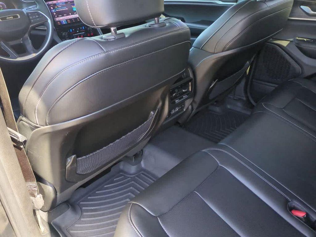 used 2023 Jeep Grand Cherokee car, priced at $29,487