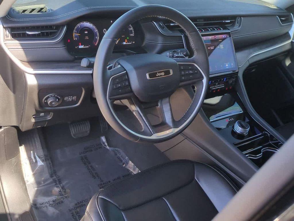 used 2023 Jeep Grand Cherokee car, priced at $29,487