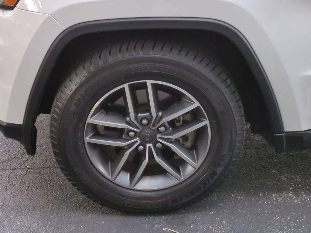 used 2021 Jeep Grand Cherokee car, priced at $19,991