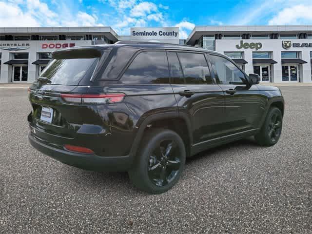 new 2024 Jeep Grand Cherokee car, priced at $49,670