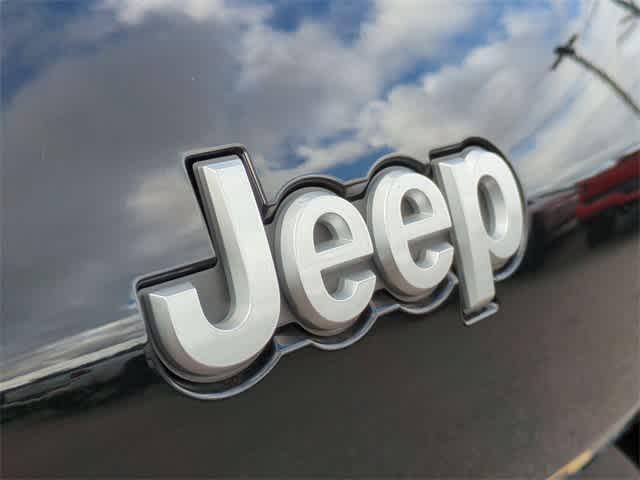 new 2025 Jeep Grand Cherokee L car, priced at $43,220