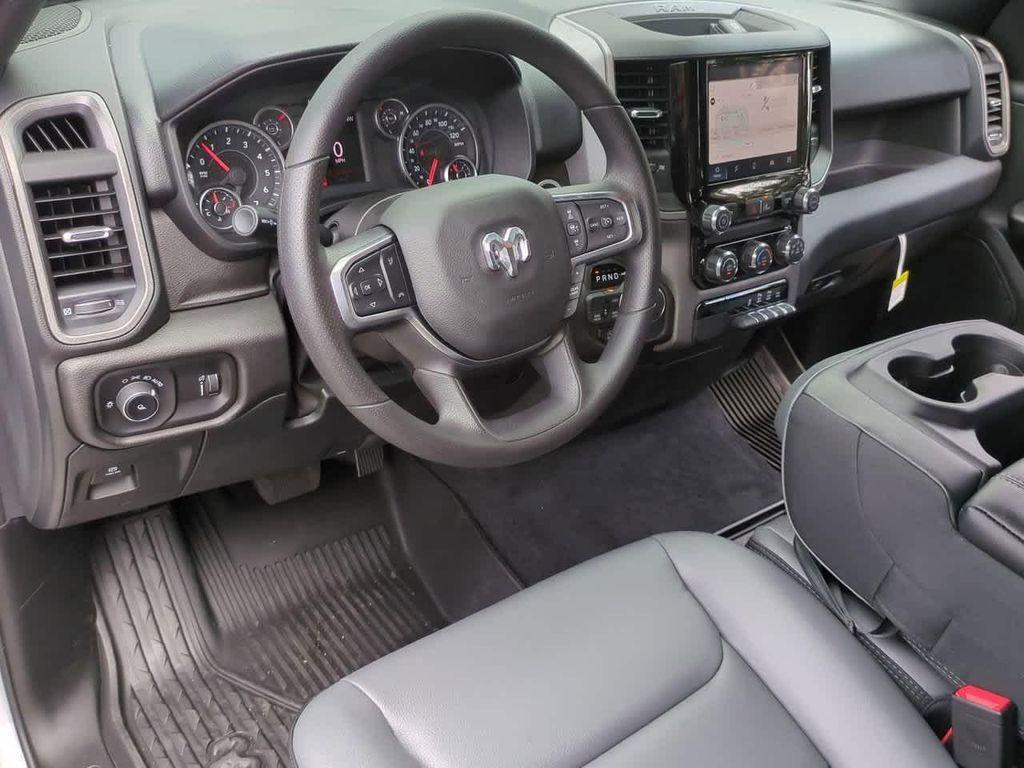 new 2025 Ram 1500 car, priced at $40,677