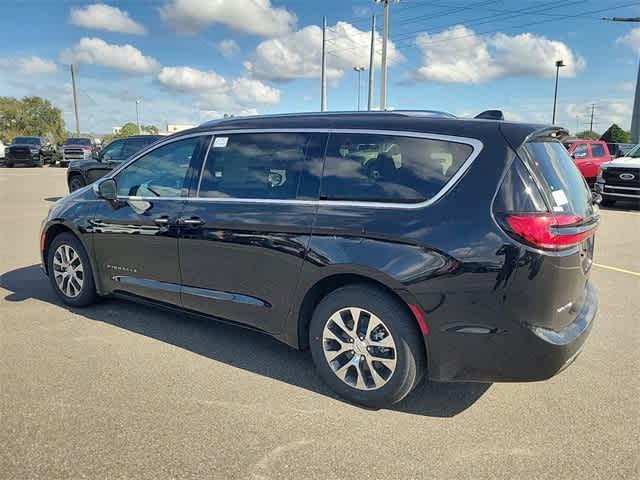 new 2024 Chrysler Pacifica car, priced at $61,090