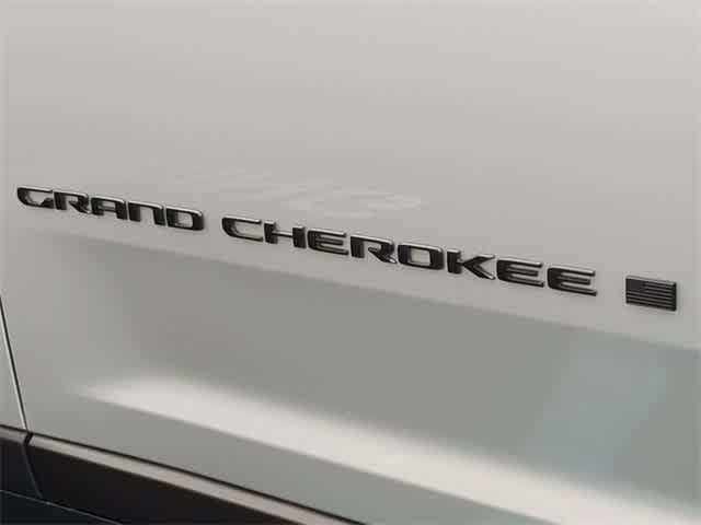 new 2025 Jeep Grand Cherokee car, priced at $49,170