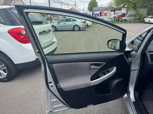 used 2015 Toyota Prius car, priced at $6,495