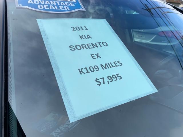 used 2011 Kia Sorento car, priced at $7,995