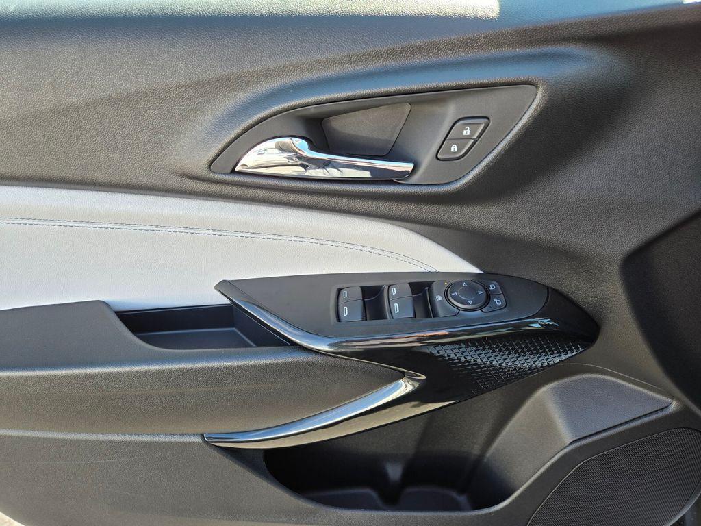 new 2026 Chevrolet Trax car, priced at $26,175