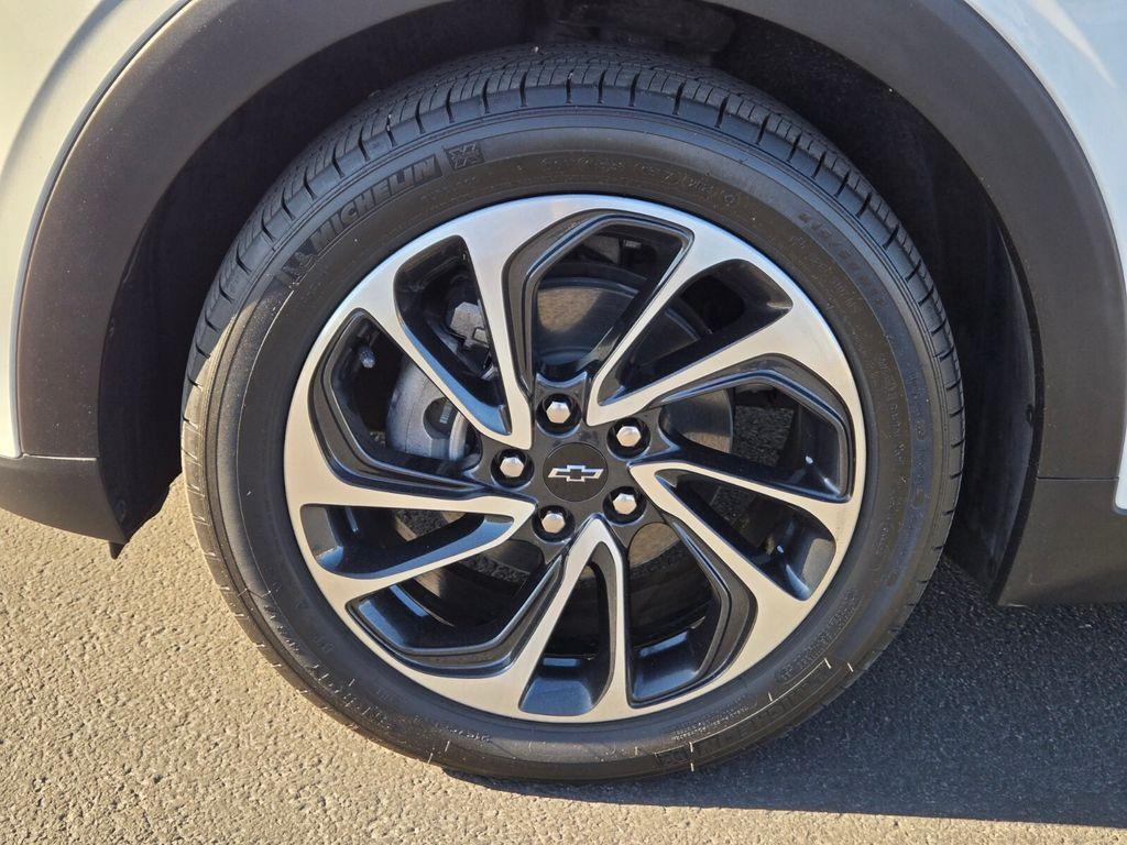 used 2022 Chevrolet Bolt EUV car, priced at $20,846