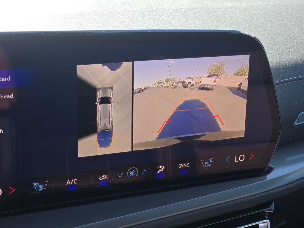 new 2026 Chevrolet Traverse car, priced at $42,714