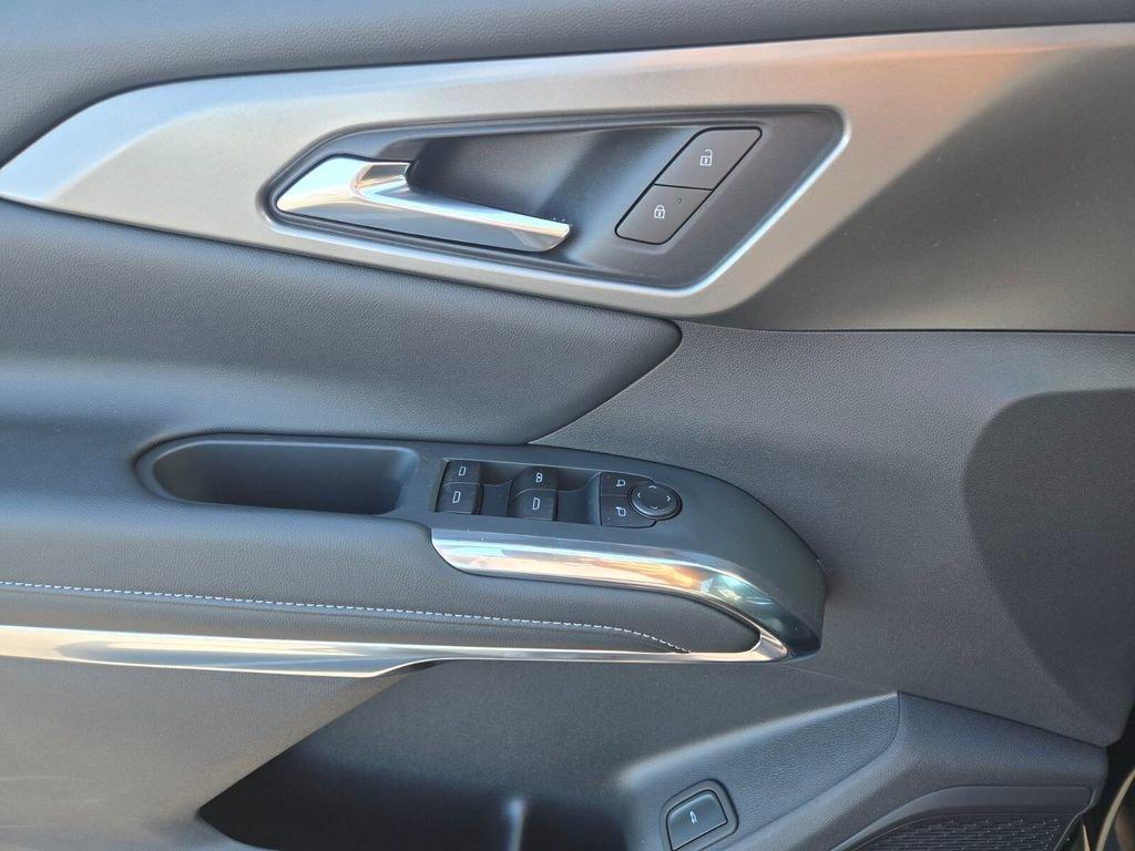 new 2026 Chevrolet Traverse car, priced at $42,714