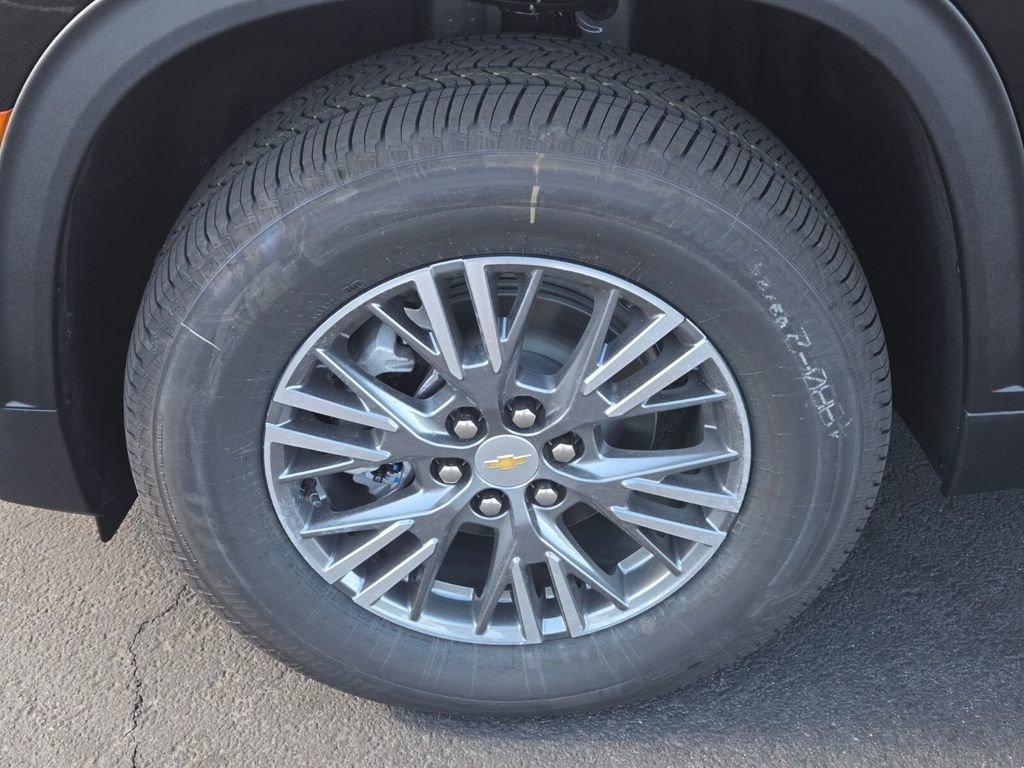 new 2026 Chevrolet Traverse car, priced at $42,714