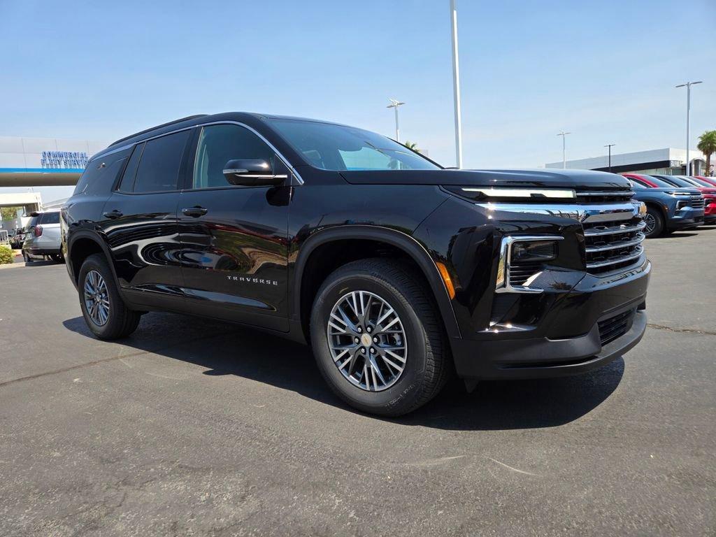 new 2026 Chevrolet Traverse car, priced at $40,646