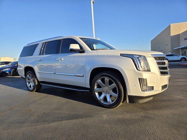 used 2020 Cadillac Escalade ESV car, priced at $45,179