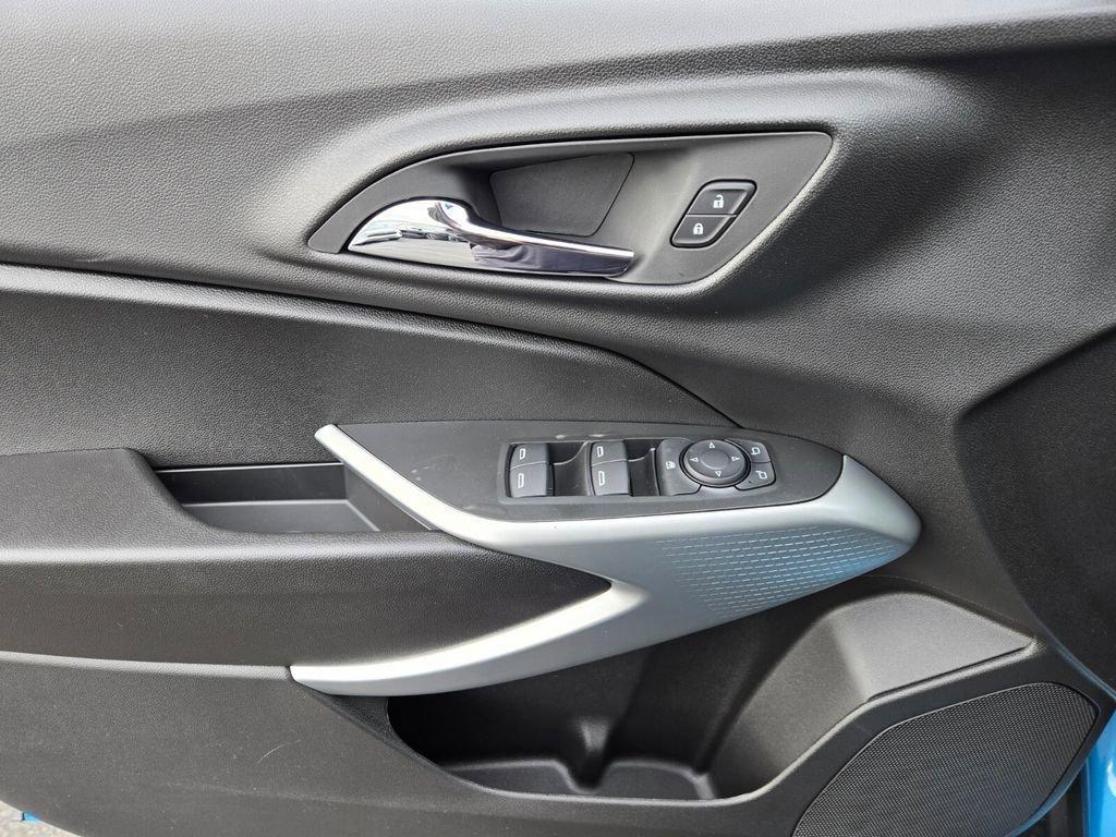 new 2026 Chevrolet Trax car, priced at $25,070