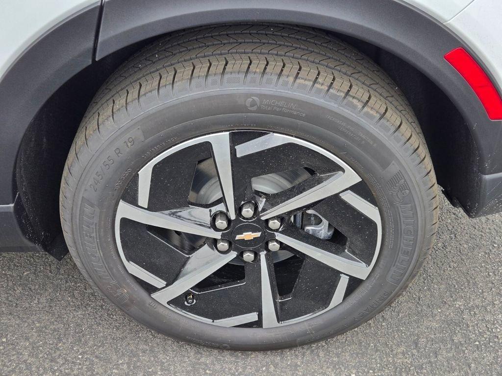 new 2026 Chevrolet Equinox EV car, priced at $37,974