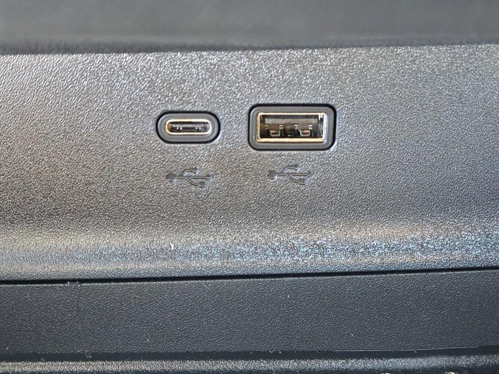 new 2026 Chevrolet Equinox car, priced at $30,090