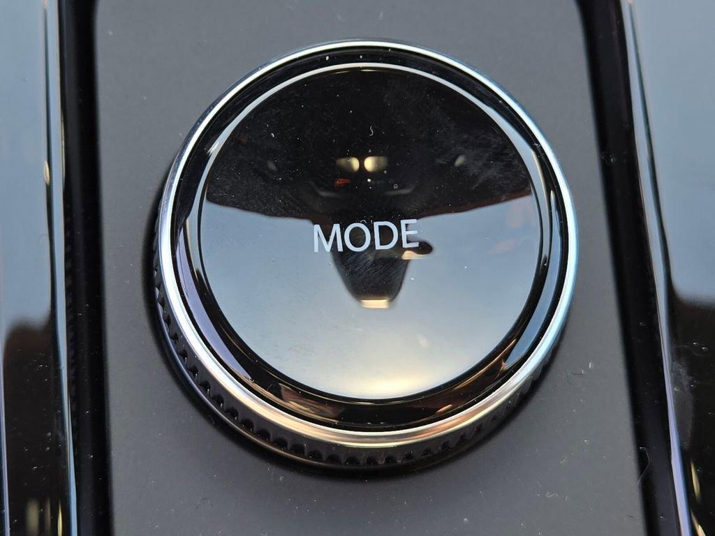 new 2026 Chevrolet Equinox car, priced at $30,090