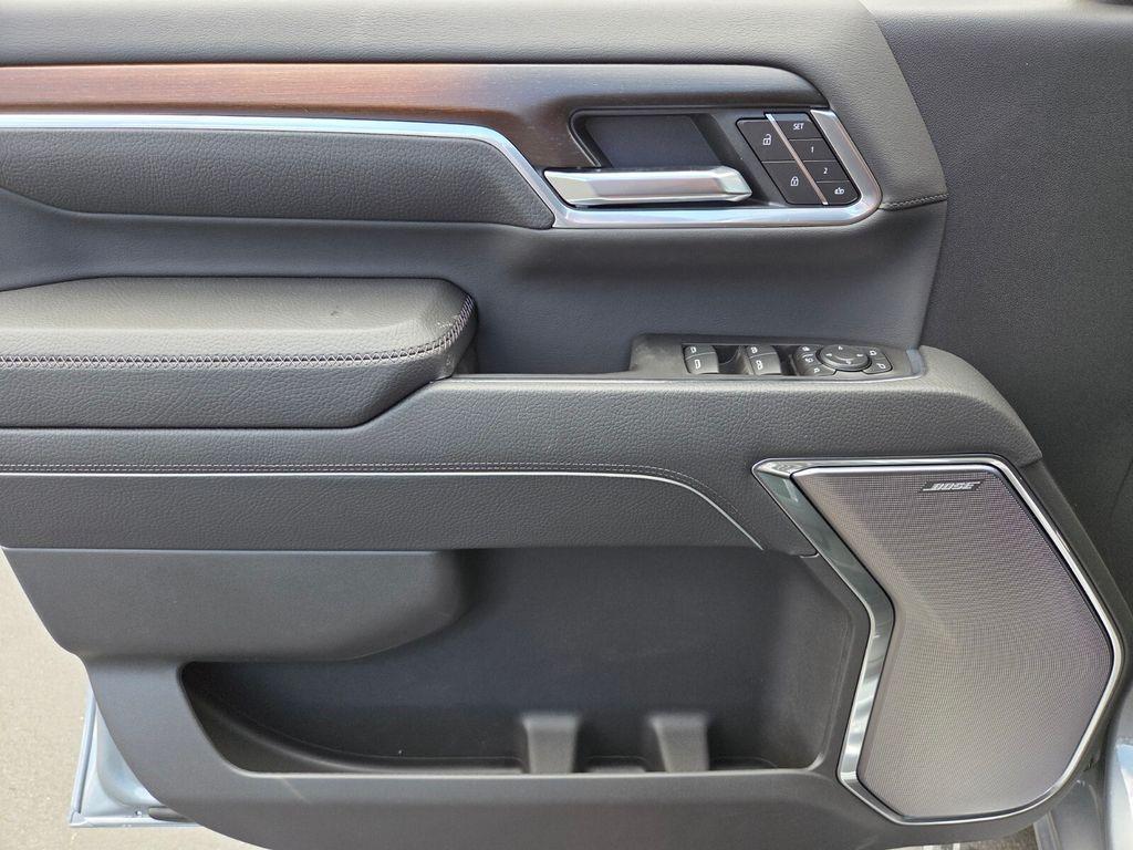 new 2025 GMC Sierra 2500 car, priced at $91,080