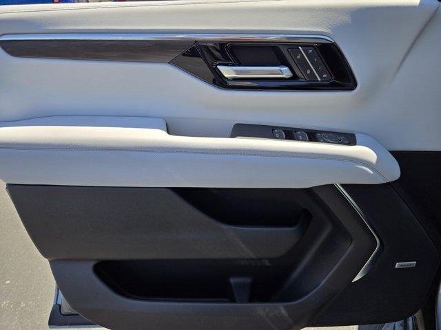 new 2025 Chevrolet Suburban car, priced at $83,120