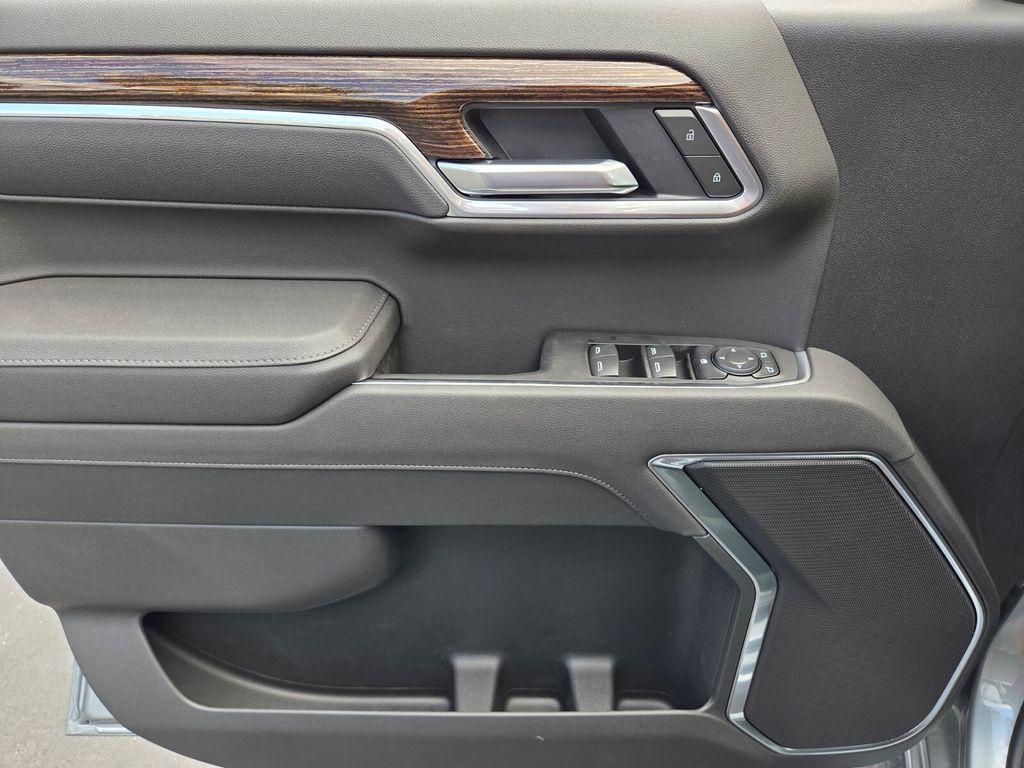 new 2026 GMC Sierra 1500 car, priced at $55,135
