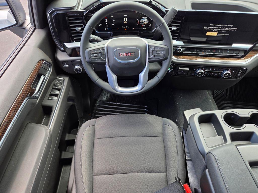 new 2026 GMC Sierra 1500 car, priced at $55,135