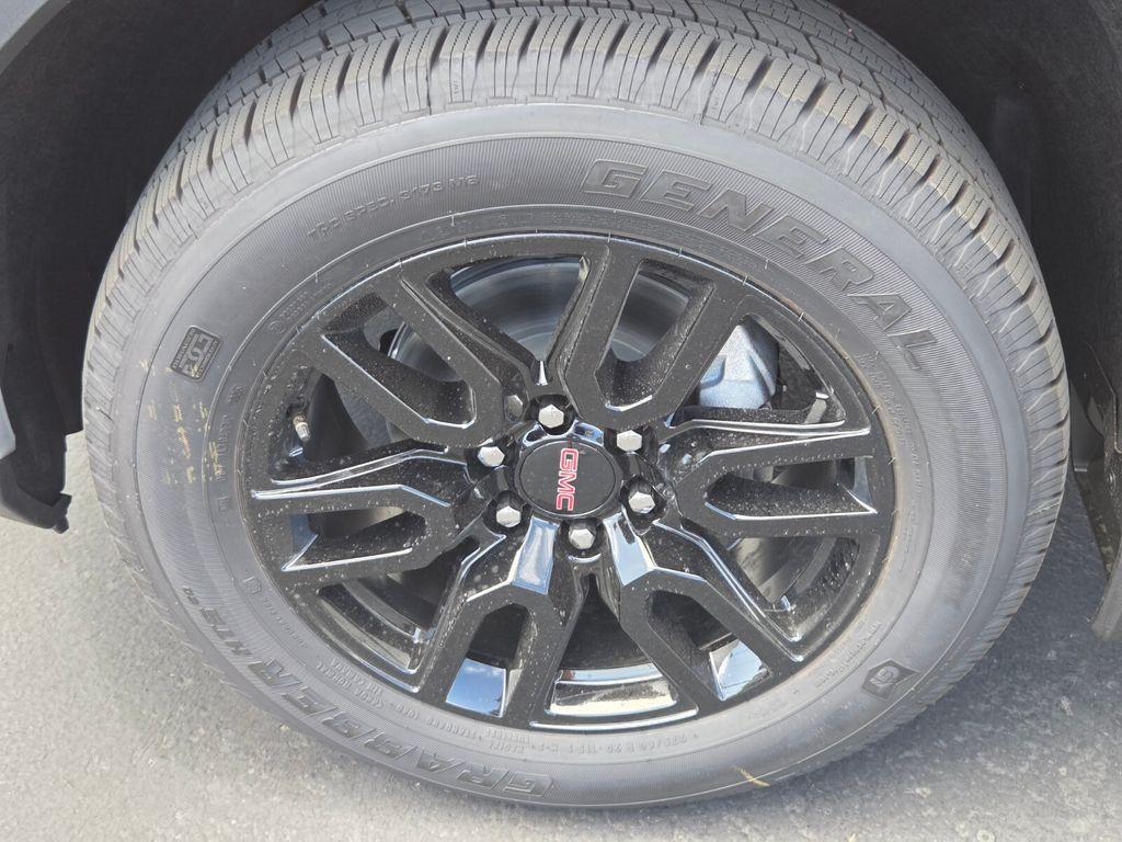 new 2026 GMC Sierra 1500 car, priced at $55,135