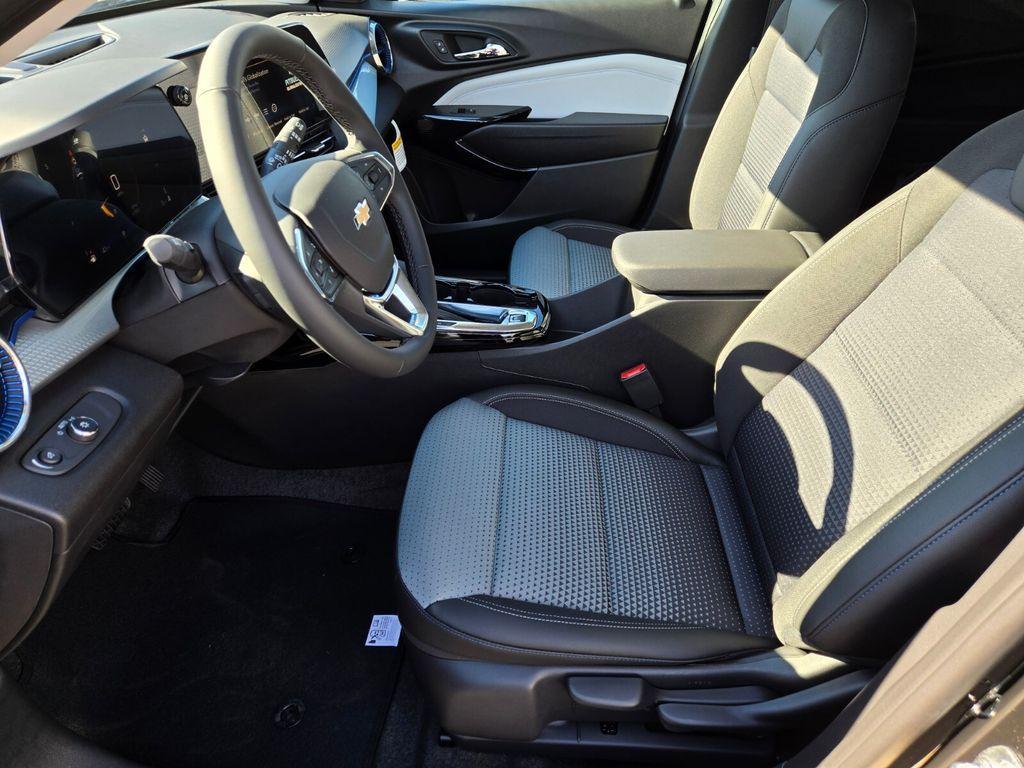 new 2026 Chevrolet Trax car, priced at $26,175